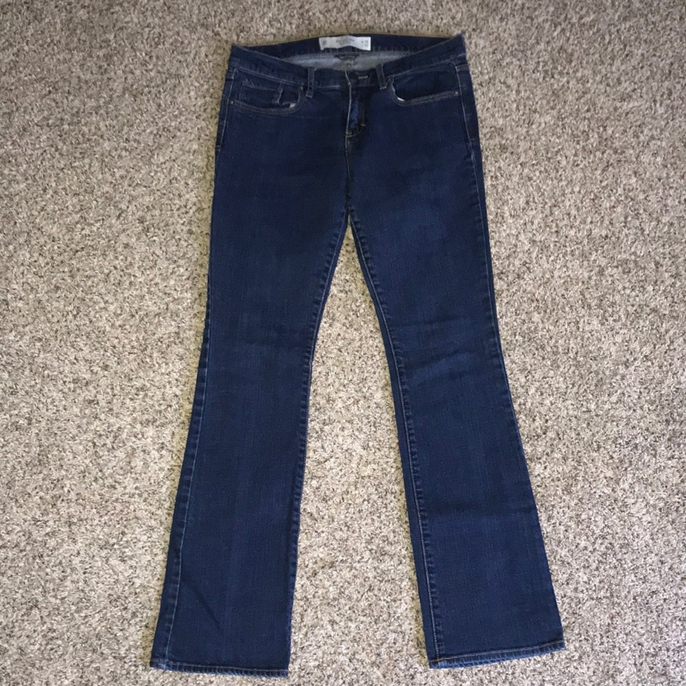Abercrombie & Fitch “Emma” Blue Straight Leg Jeans Classic Style